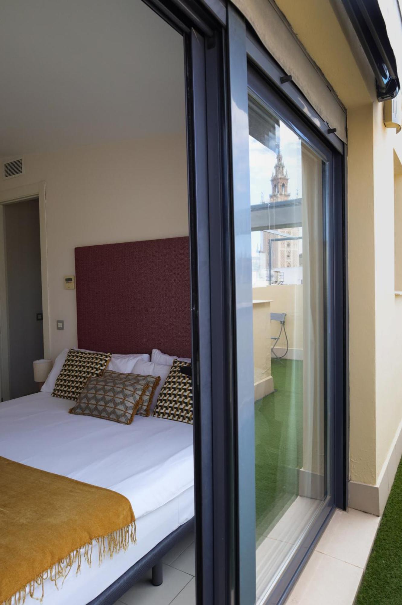 Guzman El Bueno Suites Σεβίλλη Εξωτερικό φωτογραφία